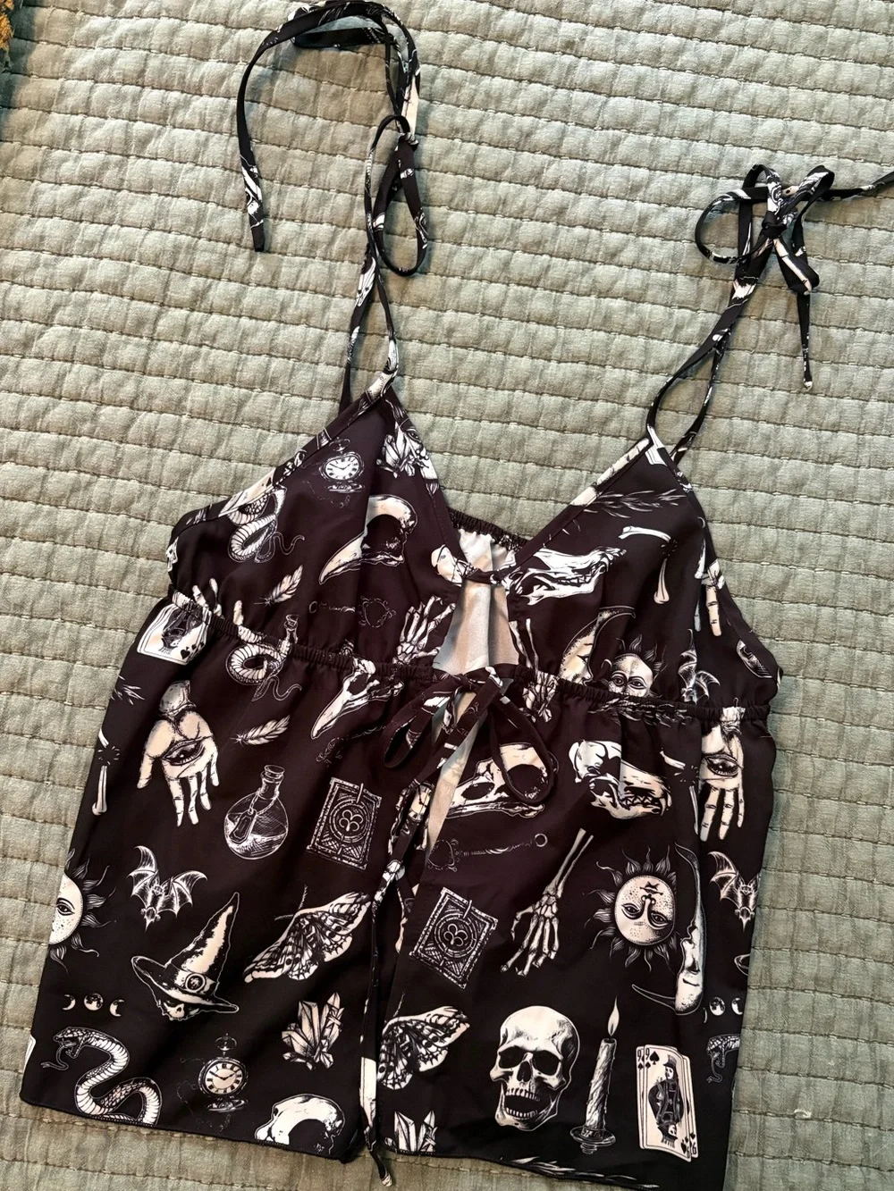 Black Gothic Print Tie-Front Tank Top